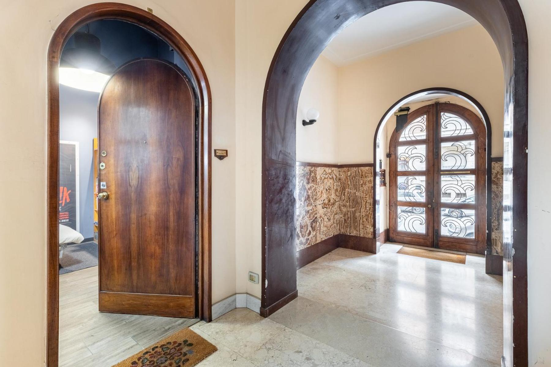 Your Place Arona Turin Exterior foto
